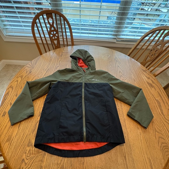 Eddie Bauer Boys Black Olive Rain Jacket Size M 10/12 EUC - Picture 1 of 12